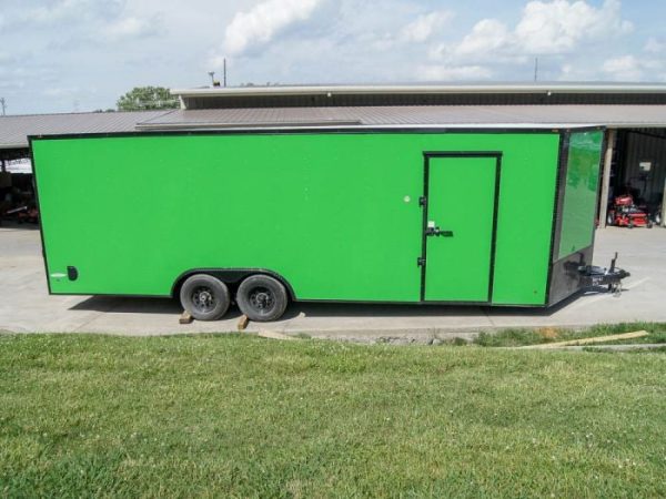 8.5x24 Limonengrüner geschlossener Anhänger. Kaufen 8.5x24 Lime Green Anhänger. 8.5x24 Green Enclosed Trailer zum Verkauf. Bestellung 8.5x24 cargo Trailer